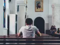 Jak przystąpić do spowiedzi? Praktyczny przewodnik krok po kroku